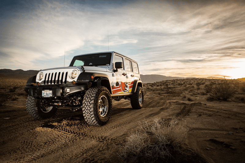 FOX — Fox 07-18 Jeep JK 2.5 Performance Elite Series Reservoir DSC Front Shock 0-2in. Lift
2.5 Shocks - view 4