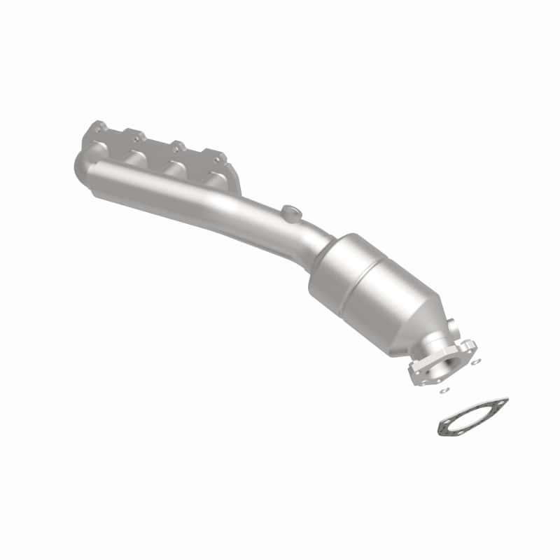 Magnaflow — Magnaflow Conv DF 02-04 Volkswagen Passat 4.0L
California - view 13