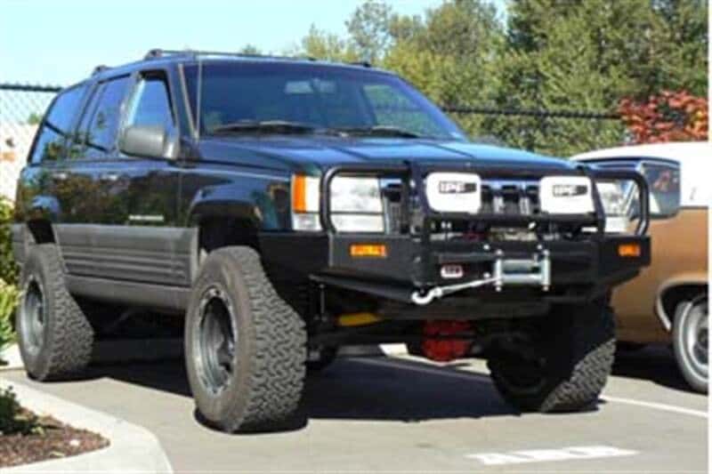ARB — ARB Bumper/Fitting Kit Bundle 3450060
Winch Bumper - view 2