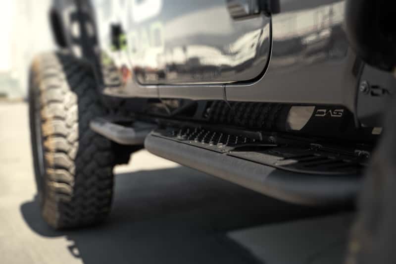 DV8 Offroad — DV8 Offroad 18-23 Jeep Wrangler JL 4 Door Body/Pinch Weld Mounted Step
Side Steps - view 6