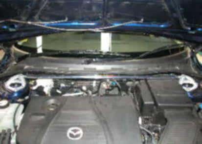 Whiteline — Whiteline 04-09 Mazda 3 BK Front Adjustable Strut Tower Brace
Strut Brace - view 2