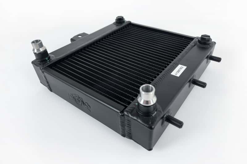 CSF — CSF BMW F8X M3/M4/M2C Auxiliary Radiators w/ Rock Guards (Sold Individually - Fits Left and Right
CSF Aux Radiator - view 3