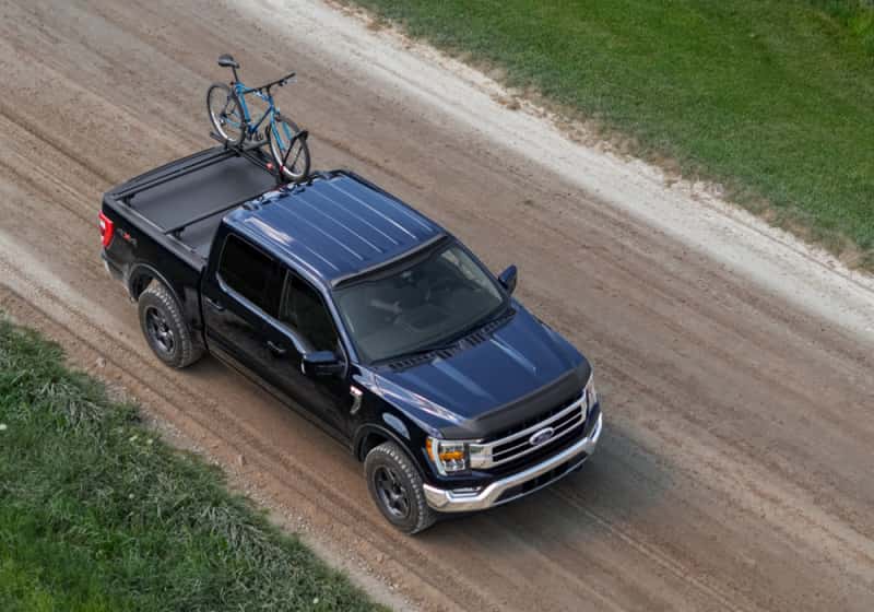 Roll-N-Lock — Roll-N-Lock 19-22 Ford Ranger (72.7in. Bed Length) E-Series XT Retractable Tonneau Cover - view 12