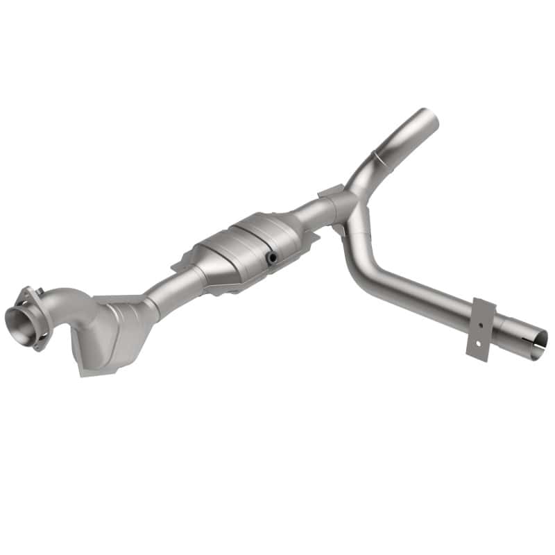 Magnaflow — MagnaFlow Conv DF 01 Ford Trucks 4.6L
California - view 1