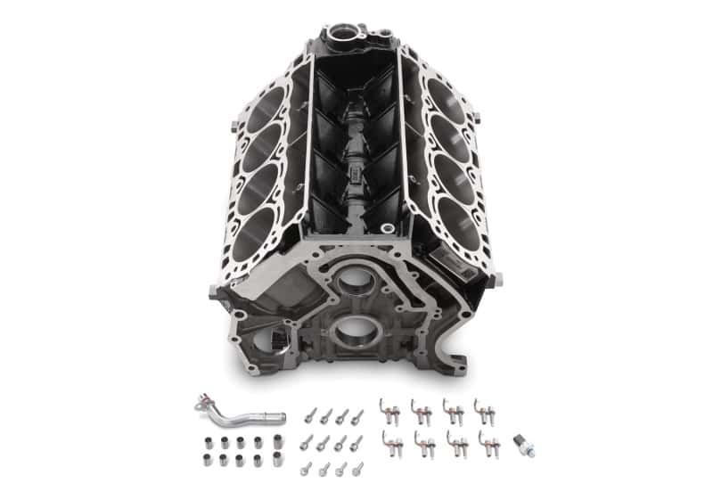 Ford Racing — Ford Racing 2020+ F-250 Super Duty 7.3L Cast Iron Engine Block - view 4