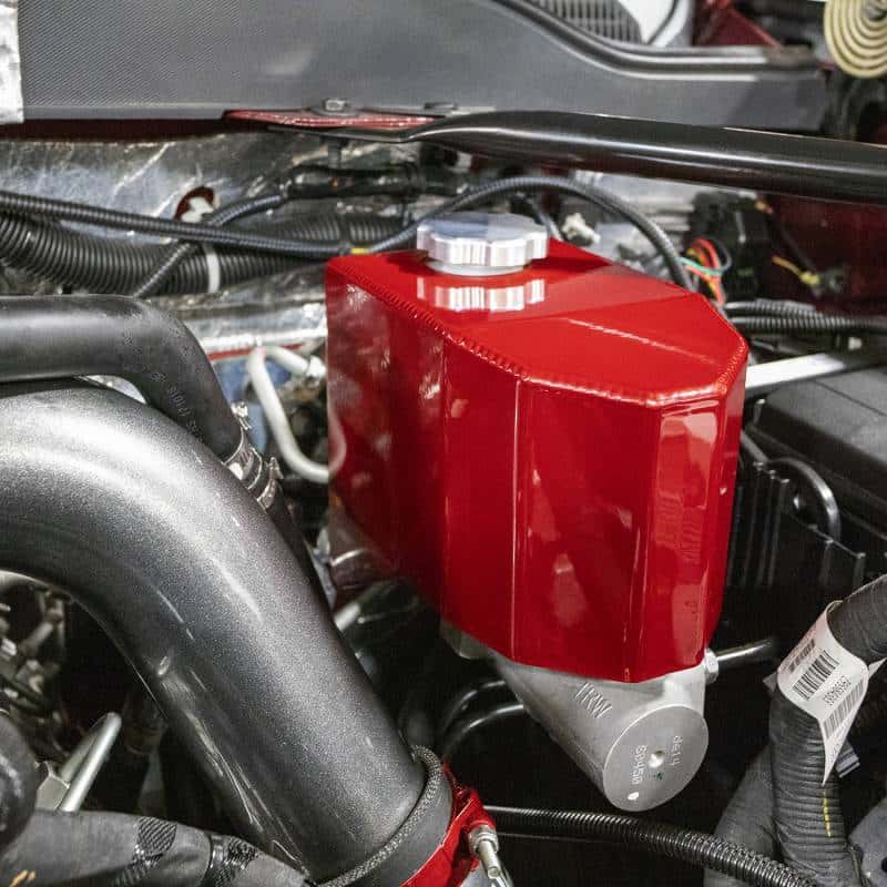 Wehrli — Wehrli 01-19 Chevrolet LB7/LLY/LBZ/LMM/LML/L5P Duramax Brake Master Cylinder Cover - Bengal Red
Cvr Brk Res 01-19 BR - view 3