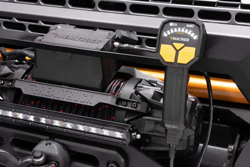 Go Rhino — RealTruck Universal Traction Recovery 13K Winch - Black
Recovery Winch - view 2