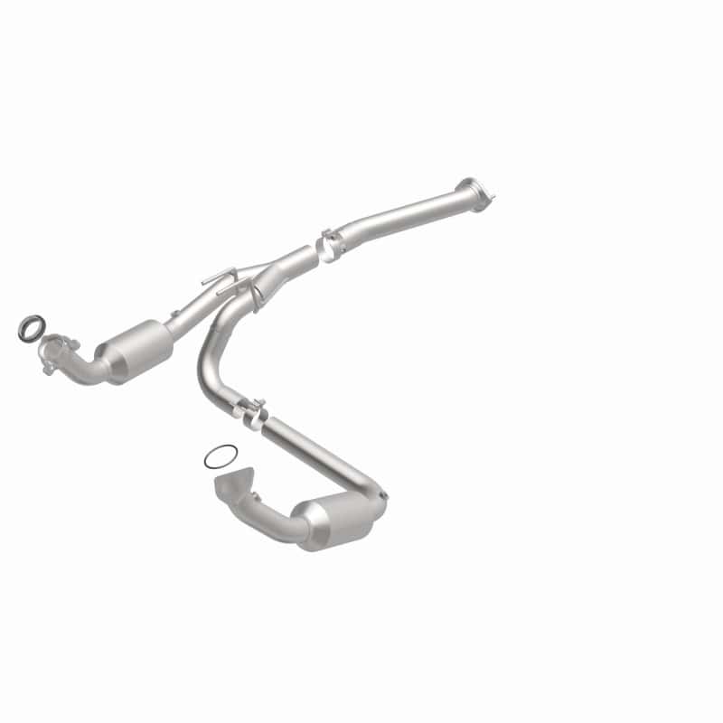 Magnaflow — Magnaflow 04-05 Chevrolet Express 1500 5.3L Direct Fit Converter
California - view 6