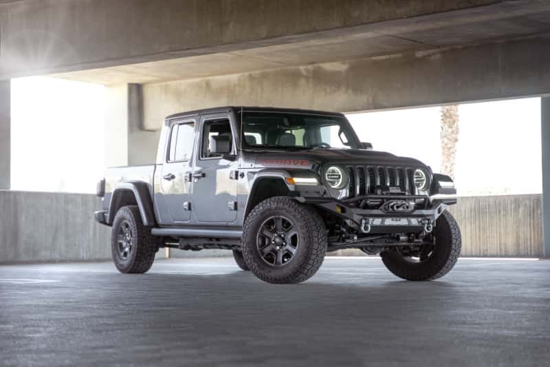 DV8 Offroad — DV8 Offroad 07-18 Jeep Wrangler JK / 18-23 Wrangler JL / 20-23 Gladiator JT MTO Series Front Bumper
Jeep MTO Front - view 7
