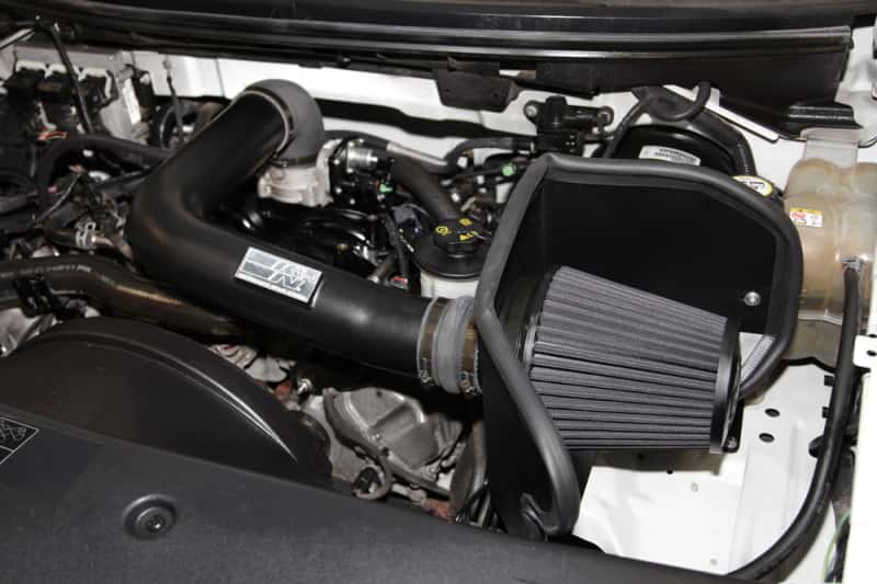 K&N Engineering — K&N 04-08 Ford F150 V8-5.4L/04-07 Ford Lobo 5.4L V8 Blackhawk Perf Intake Kit
Performance Air Inta
Air Intake System - view 6