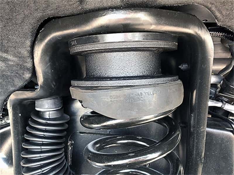 Tuff Country — Tuff Country 05-23 Ford F-250 4wd 2.5in Leveling Kit Front (No Shocks)
Leveling Kit - view 4