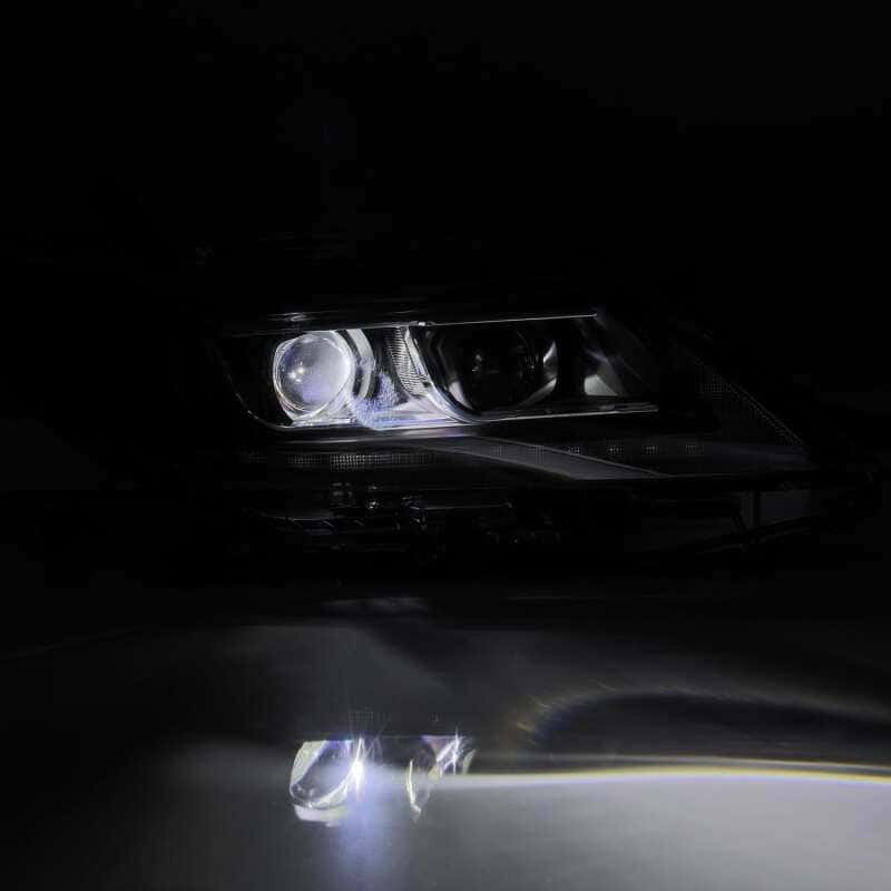 AlphaRex — AlphaRex 11-21 Toyota Sienna PRO-Series Proj Headlights Plank Style Black w/Seq Signal/DRL
Projector Headlights - view 3