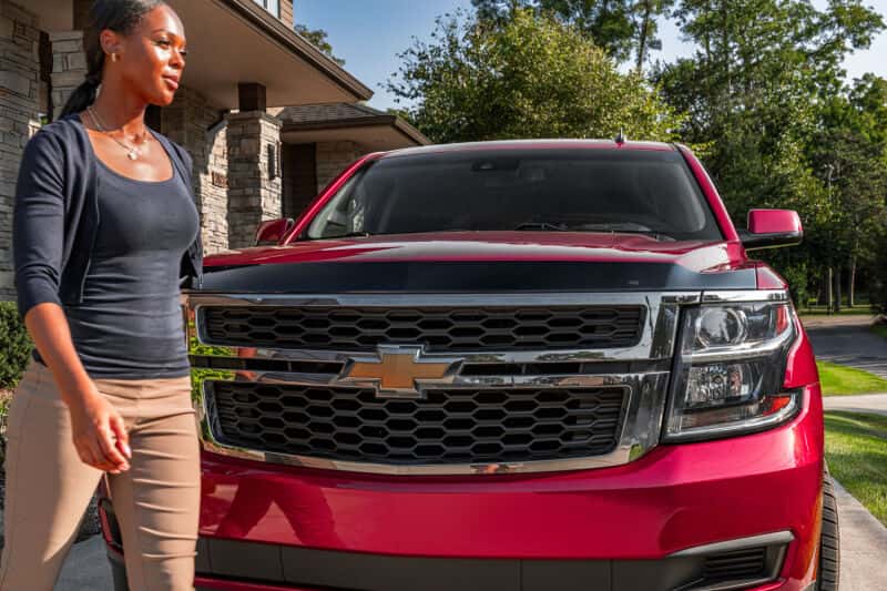 Husky Liners — Husky Liners 15-20 Chevrolet Tahoe/Suburban Aeroskin Hood Protector - Smoke
Hood Shields - view 1