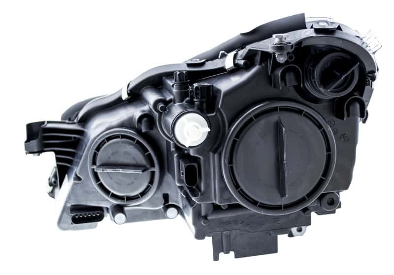 Hella — Hella 2006-2011 Mercedes-Benz CLS500 Halogen Headlight Assembly - view 11
