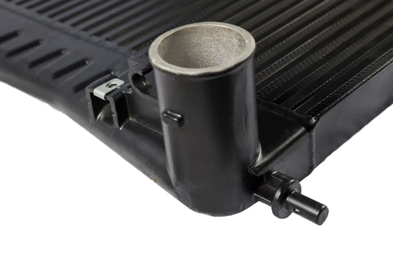CSF — CSF 06-10 Chevrolet Silverado 6.6L Turbo Diesel Charge-Air-Cooler
CSF Intercooler - view 4