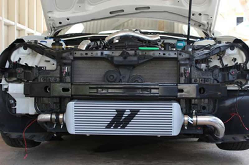 Mishimoto — Mishimoto Universal Intercooler - J-Line
Intercooler Kit - view 10