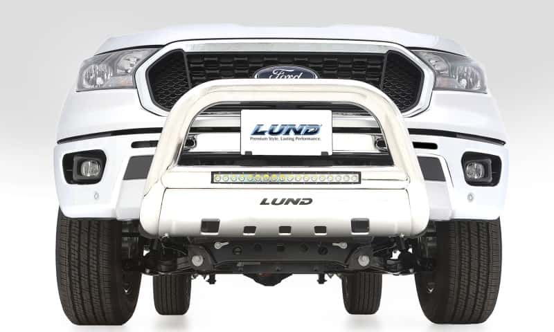 LUND — Lund 11-17 Chevy Silverado 2500 Bull Bar w/Light & Wiring - Polished
BULL BAR W-LED LIGHT
Bull Bar - view 1