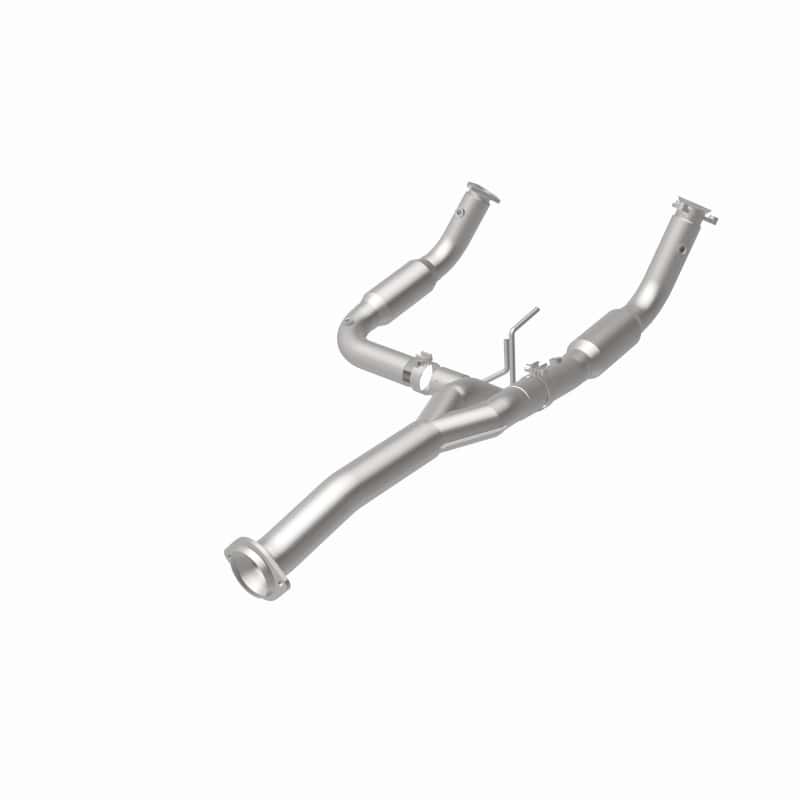 Magnaflow — Magnaflow 11-15 Chevrolet Silverado 2500 HD 6.0L Direct Fit Converter
California - view 18