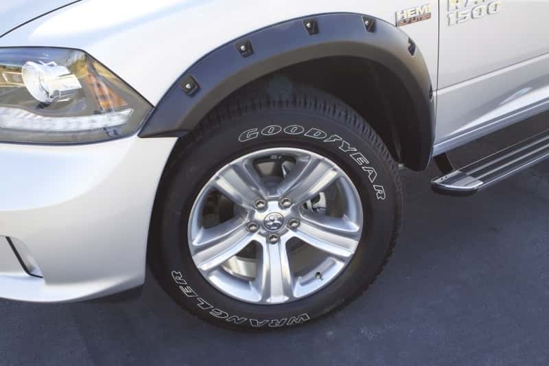 LUND — Lund 02-08 Dodge Ram 1500 RX-Rivet Style Smooth Elite Series Fender Flares - Black (4 Pc.)
RX-RIVET STYLE 4PC S - view 3