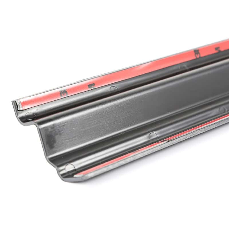 OMIX — Omix Entry Guard Front L/R- 97-06 Jeep Wrangler TJ
Door Edge Guard - view 3