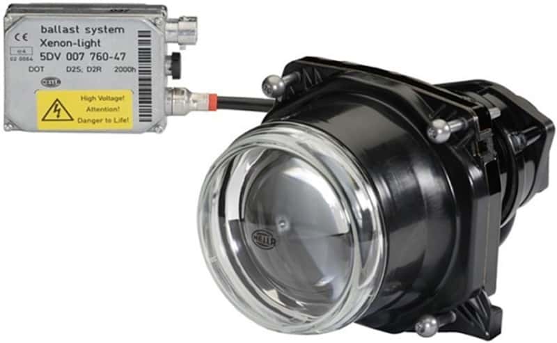 Hella — Hella HLMP 90mm Bi-Xenon D2S 12V ECE LHD *Special Order/No Cancellation*
Universal Headlamp
HdLtAssembly - view 3