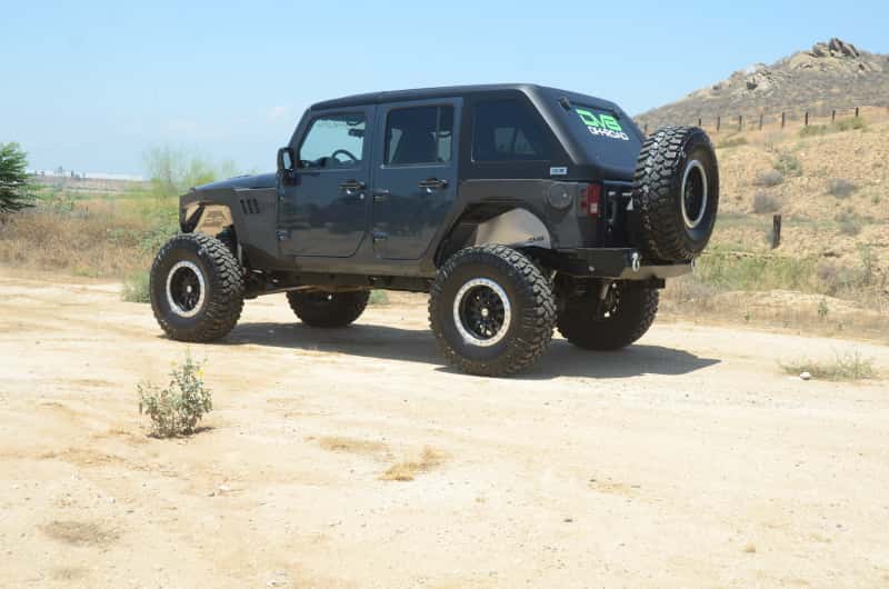 DV8 Offroad — DV8 Offroad 07-18 Jeep Wrangler JK 2 Piece Fast Back Hard Top 4 Door - Black (DS Only) - view 11