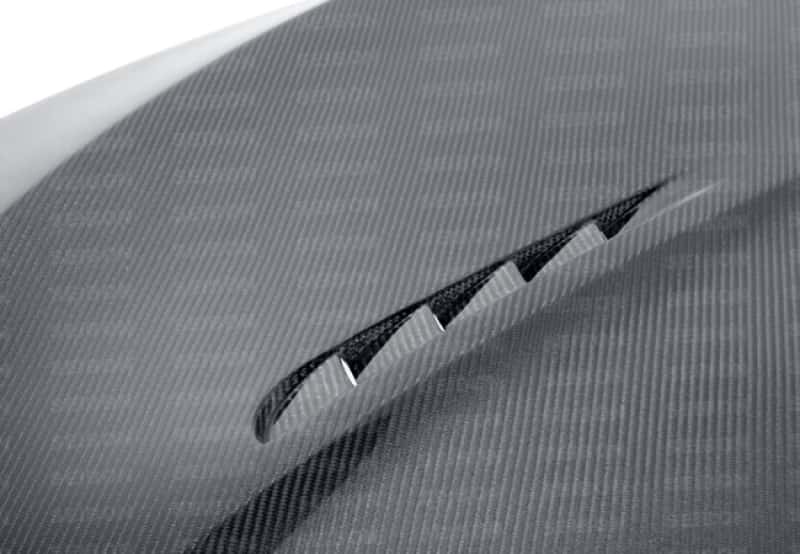 Seibon — Seibon 10-13 BMW 5 Series and M5 Series (F10) BT-Style Carbon Fiber Hood - view 6