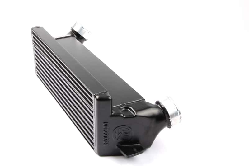 Wagner Tuning — Wagner Tuning 05-13 BMW 325d/330d/335d E90-E93 Diesel Performance Intercooler - view 2