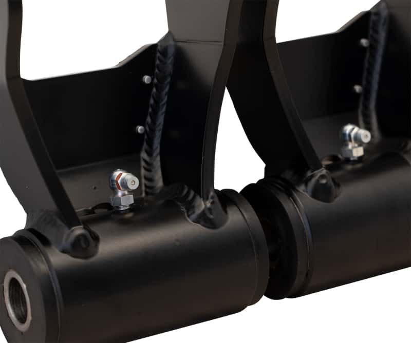 Carli — Carli 05-23 Ford F350/350 4x4 Fabricated Leaf Spring Shackle
Bar Drop Bracket - view 3