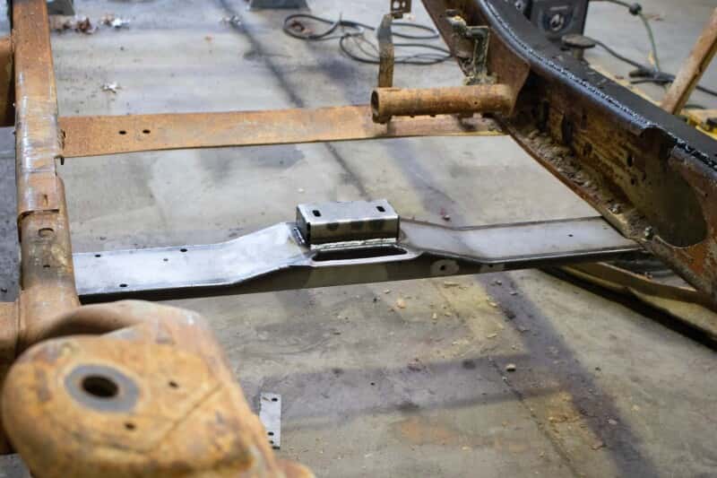 RustBuster — Rust Buster 01-10 GM Pickup Front Cab Mount - view 5