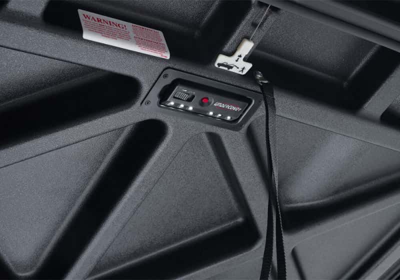 Undercover — UnderCover 2022 Nissan Frontier 5ft Elite Bed Cover - Black Textured - view 5