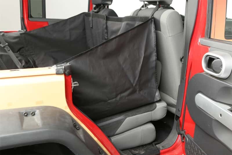 Rugged Ridge — Rugged Ridge C3 Cargo Cover W/O Subwoofer 07-18 Jeep Wrangler JKU 4 Door
Cargo Area Liner
OFFROAD_INTERIOR - view 6