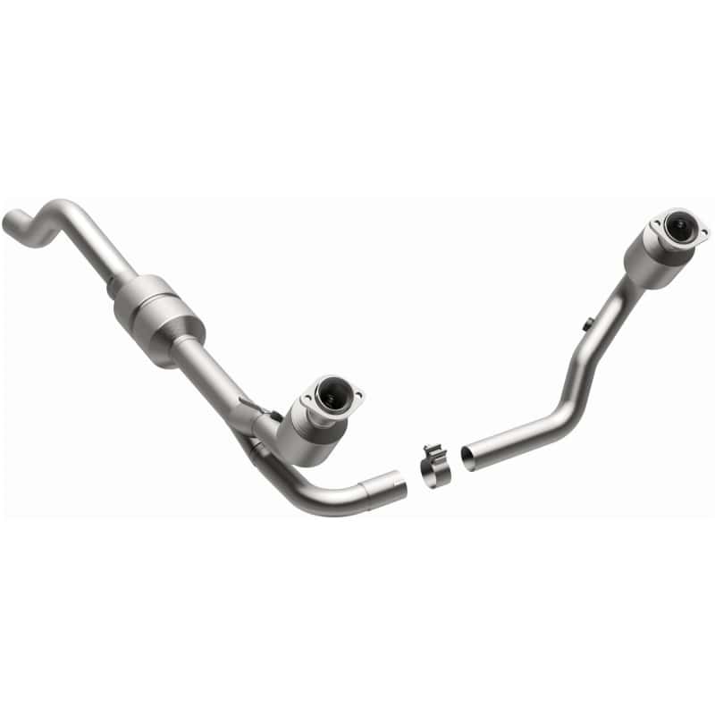 Magnaflow — MagnaFlow Conv DF 00-03 Durango 4WD 4.7L
California - view 3