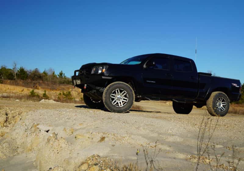 Superlift — Superlift 05-20 Toyota Tacoma 4WD (Excl TRD Pro Models) - w/ King Shocks 3in Lift Kit - view 6