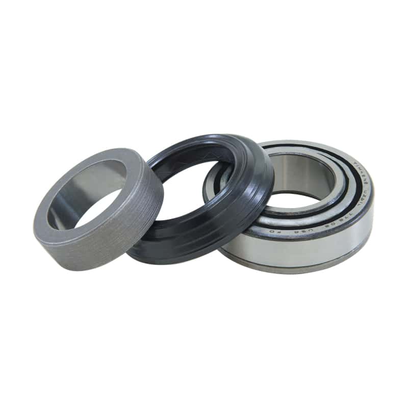 Yukon Gear & Axle — Yukon Gear Bolt-in axle Bearing and Seal Set / Set 9 / Timken Brand / For Model 35 & 8.2in Buick
Axle bearing & seal 
Axle bearing/seal - view 3