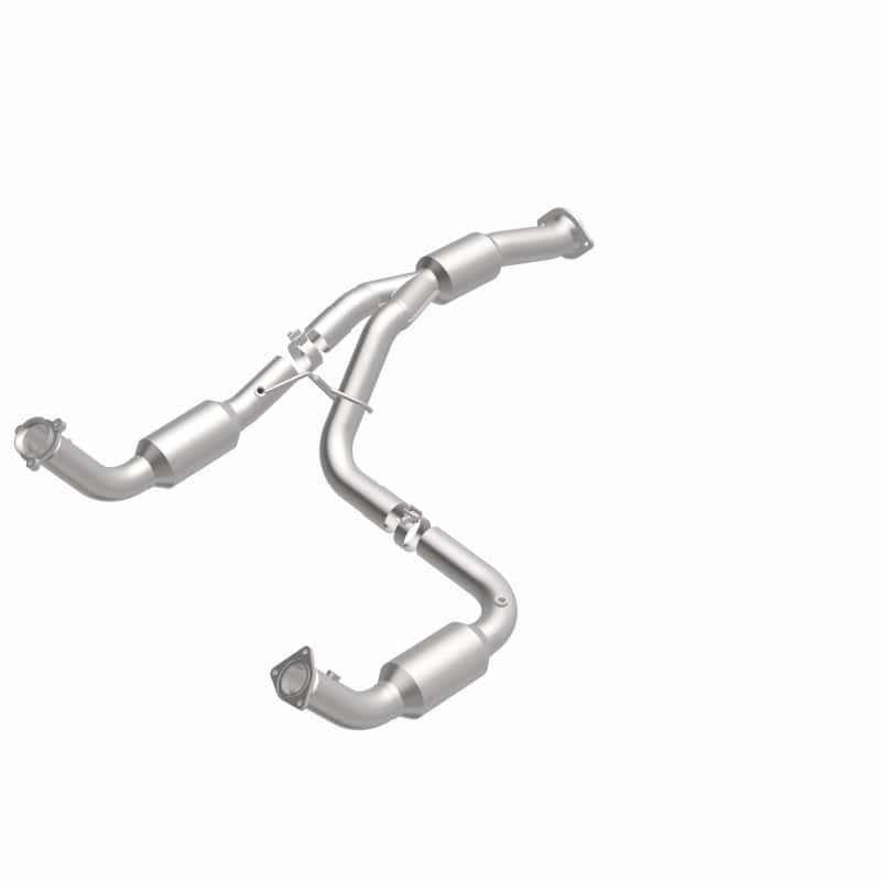Magnaflow — Magnaflow 12-17 Chevrolet Express 3500 6.0L Direct Fit Converter
California - view 6