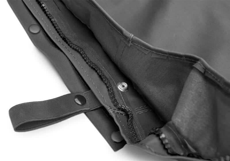 Rampage — Rampage 1997-2006 Jeep Wrangler(TJ) OEM Replacement Top - Black Diamond
Fctry Rplcmnt Sft Tp
Top-Soft - view 3