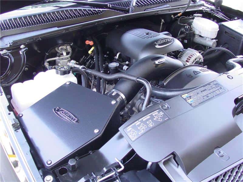 Volant — Volant 99-07 Silverado / Sierra | 01-06 Cadillac Escalade 6.0L V8 Oiled Cold Air Intake
Air Intake Kit - view 1