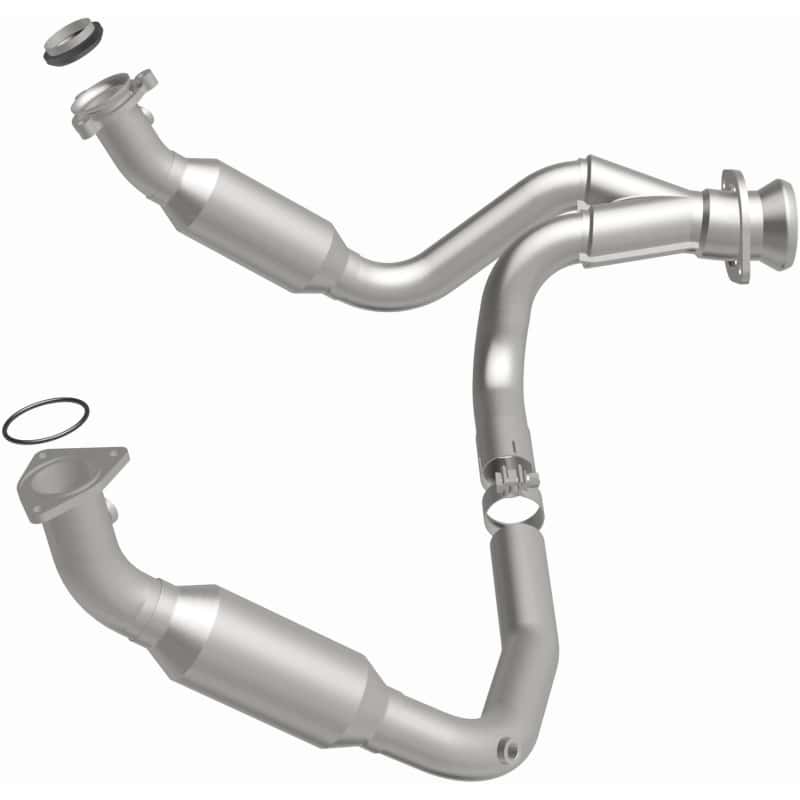 Magnaflow — MagnaFlow Conv DF 2007-2008 Cadillac Escalade 6.2L
California - view 32