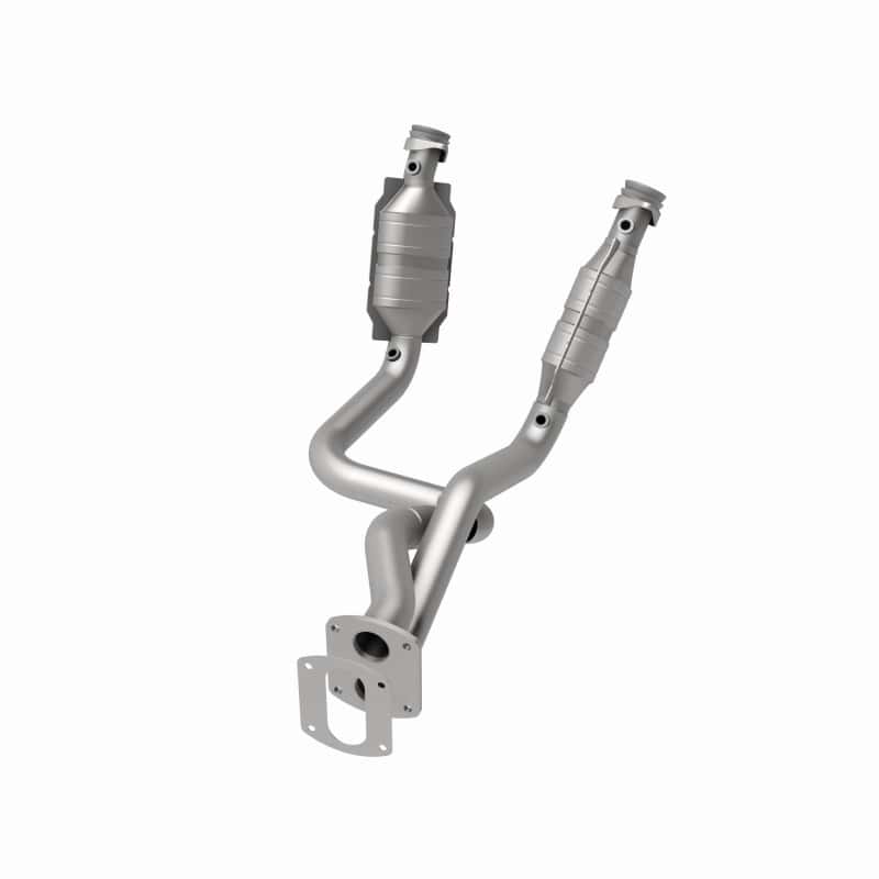 Magnaflow — Magnaflow 2005 Ford F-250 Super Duty 6.8L Direct Fit Converter
California - view 17