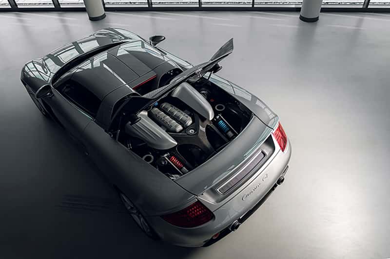 KW — KW 04-05 Porsche Carrera GT Special Edition HLS4 V5 Coilover Kit w/ Red & Blue Springs
Coilover Kit - view 11