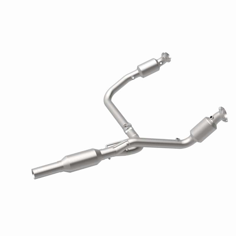 Magnaflow — Magnaflow 01-02 Dodge Ram 2500 5.9L Direct Fit Converter
California - view 20