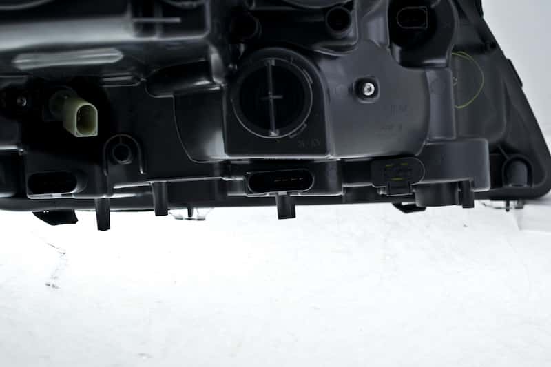 Hella — Hella 2007-2007 Mercedes-Benz GL320 Headlight Assembly - view 13