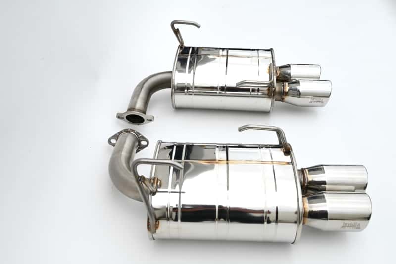 Invidia — Invidia 22+ Subaru WRX Q300 3.5in. Rolled Dual Wall S.S Tip Axle-back Exhaust - view 2