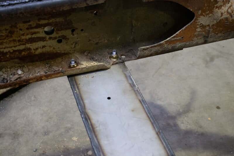 RustBuster — Rust Buster 01-10 GM Pickup Front Cab Mount - view 6