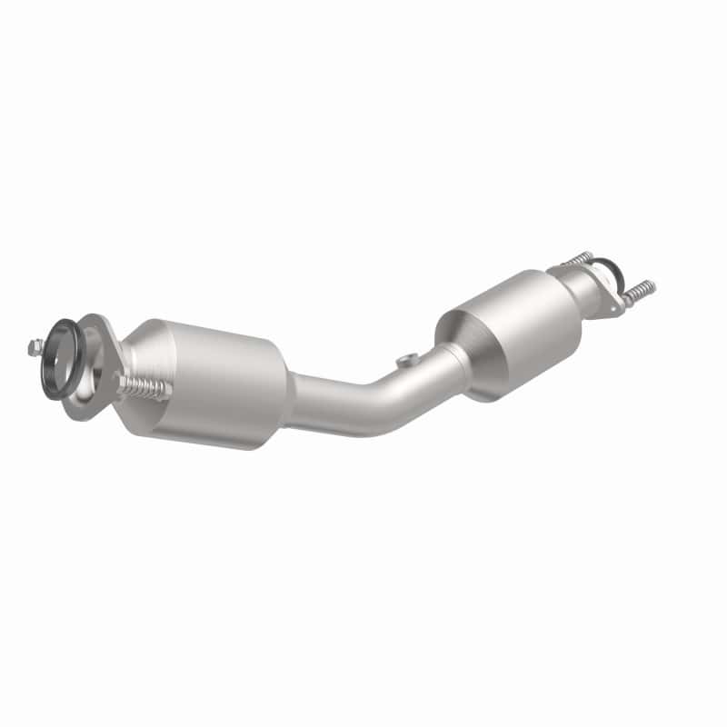 Magnaflow — MagnaFlow DF Conv 2018 Nissan Versa 1.6L
California - view 3