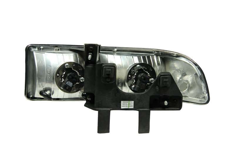ANZO — ANZO 1998-2005 Chevrolet S-10 Crystal Headlights Chrome
Head Light Set
HdLtSet - view 3