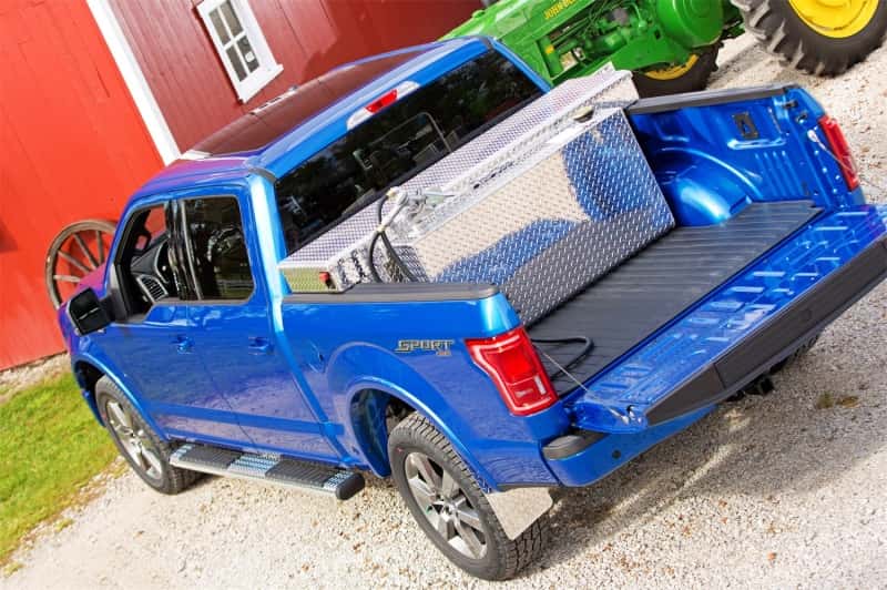 Dee Zee — Dee Zee Universal Tubes - 6In Oval - Brite Tread Aluminum (CrewCab)
Nerf/Step Bar - view 13