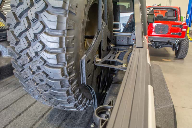DV8 Offroad — DV8 Offroad 2019+ Jeep Gladiator Universal Stand Up In-Bed Tire Carrier - view 13