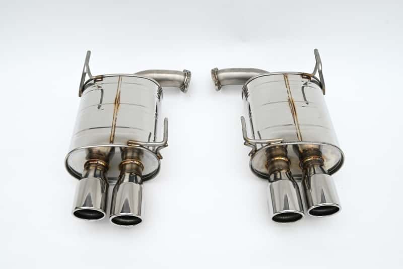 Invidia — Invidia 22+ Subaru WRX Q300 3.5in. Rolled Dual Wall S.S Tip Axle-back Exhaust - view 3